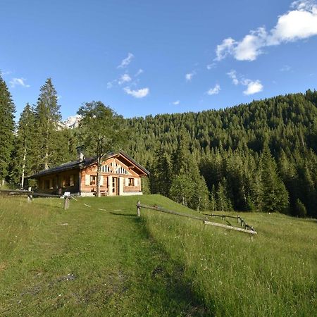Chalet Brenta Dolomites مادونا دي كامبيليو المظهر الخارجي الصورة
