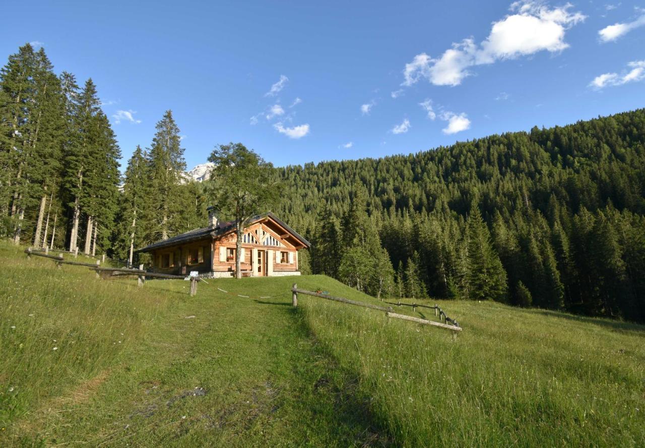Chalet Brenta Dolomites مادونا دي كامبيليو المظهر الخارجي الصورة