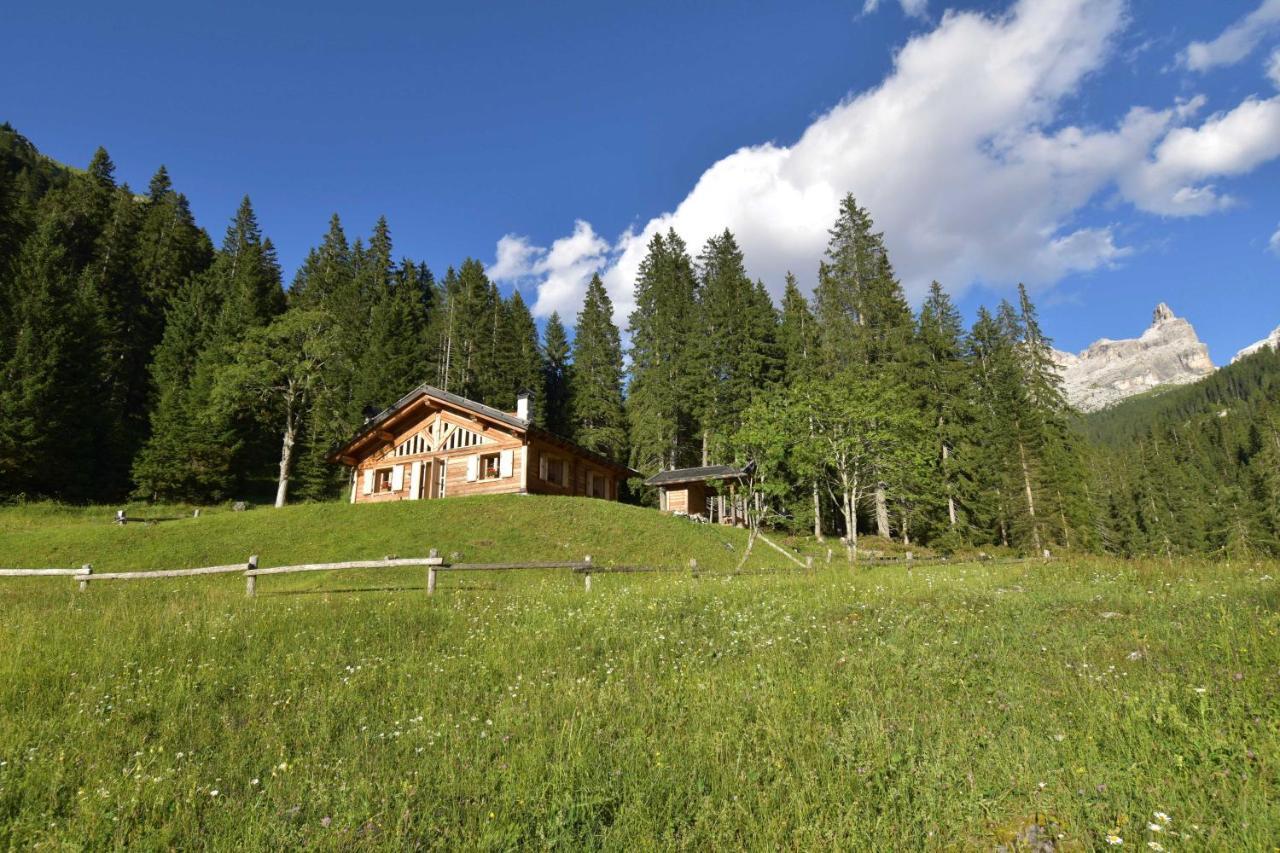 Chalet Brenta Dolomites مادونا دي كامبيليو المظهر الخارجي الصورة