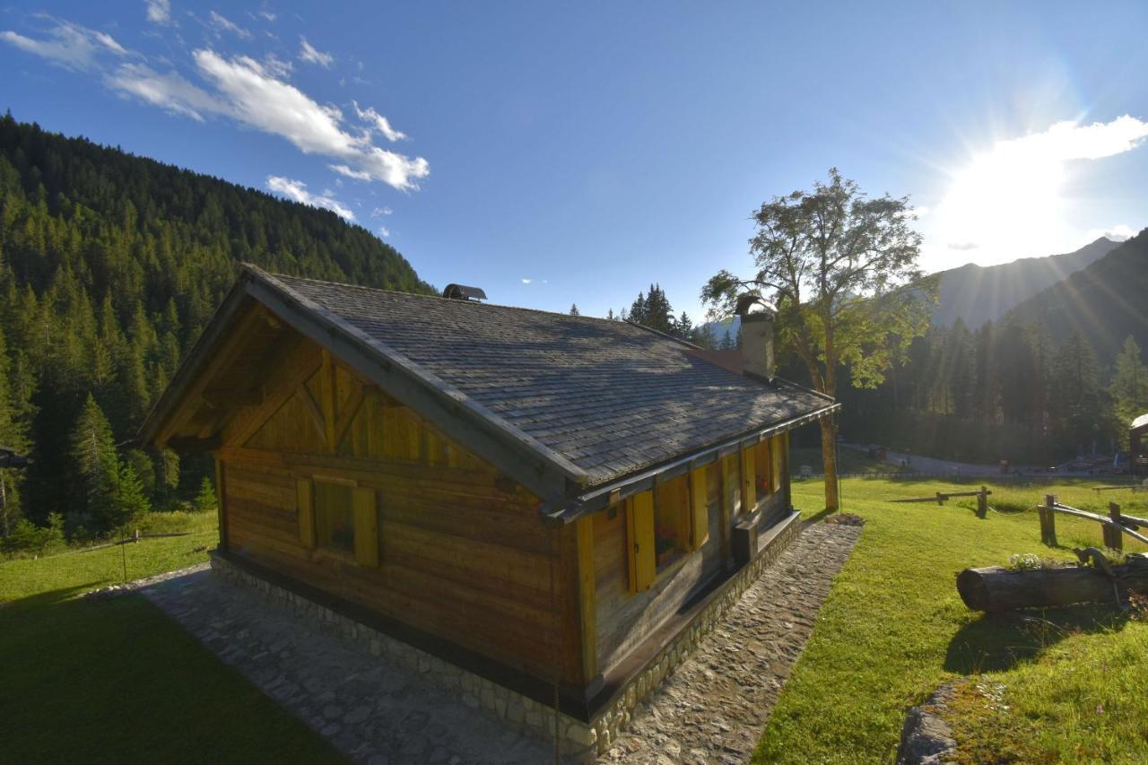 Chalet Brenta Dolomites مادونا دي كامبيليو المظهر الخارجي الصورة