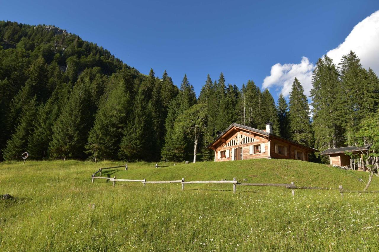 Chalet Brenta Dolomites مادونا دي كامبيليو المظهر الخارجي الصورة