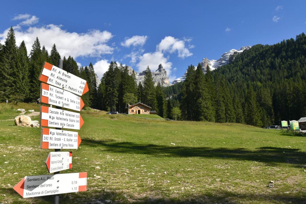 Chalet Brenta Dolomites مادونا دي كامبيليو المظهر الخارجي الصورة