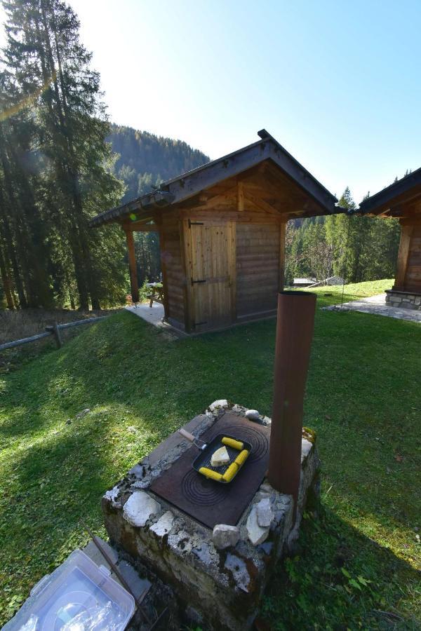 Chalet Brenta Dolomites مادونا دي كامبيليو المظهر الخارجي الصورة